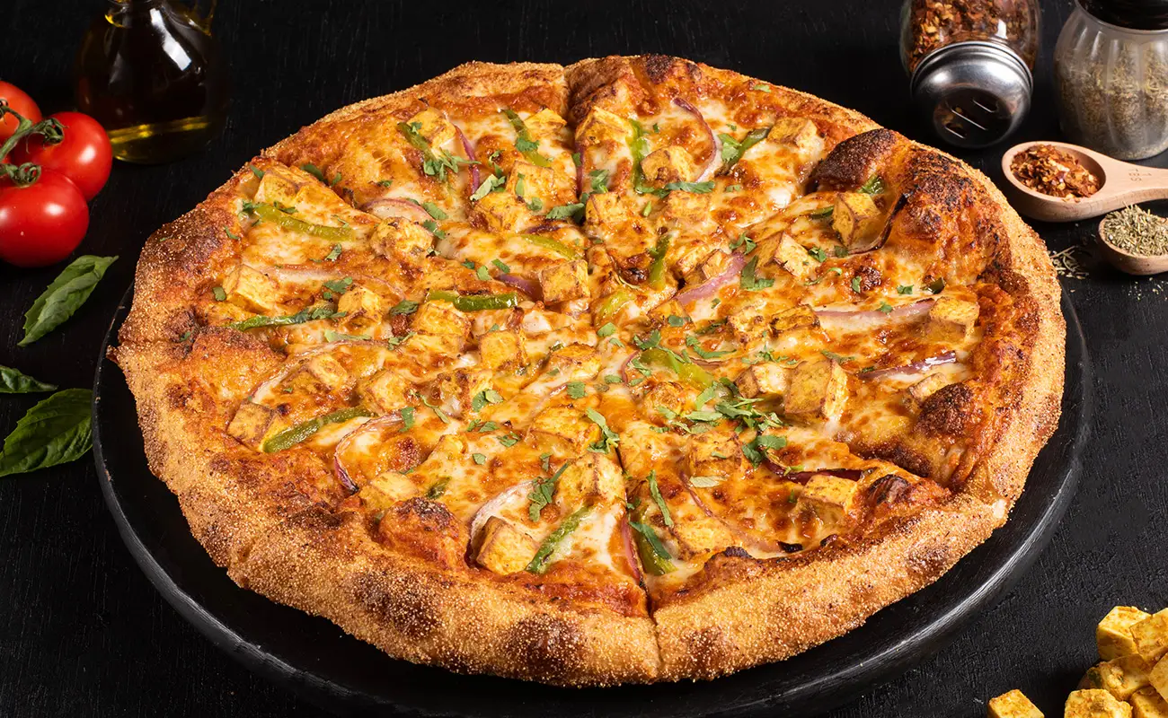 Butter Paneer Pizza
