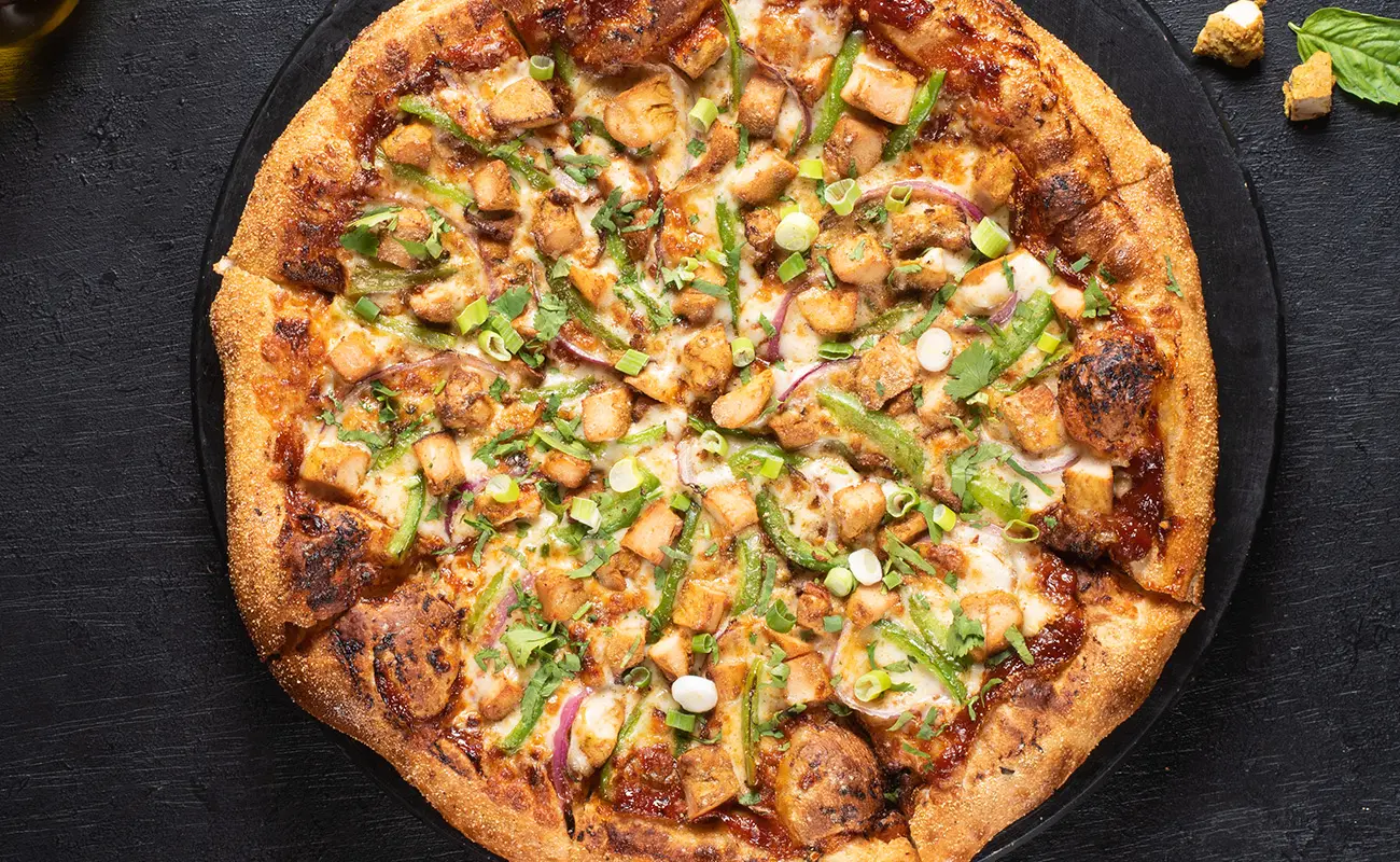 Pizzawala's Chili Chicken Pizza